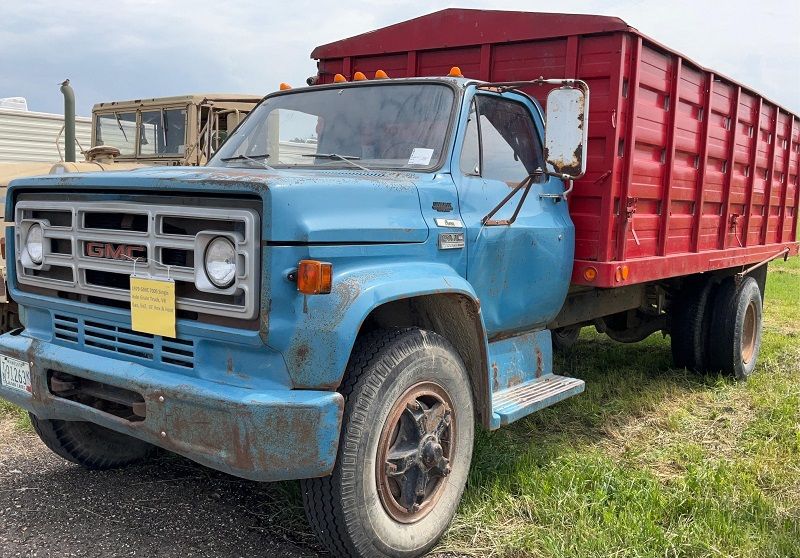 1979 GMC 7000 Grain Truck