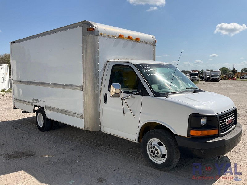 2003 GMC 3500 Box Truck