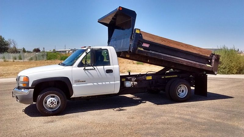 2006 GMC Sierra 3500 Dump Truck