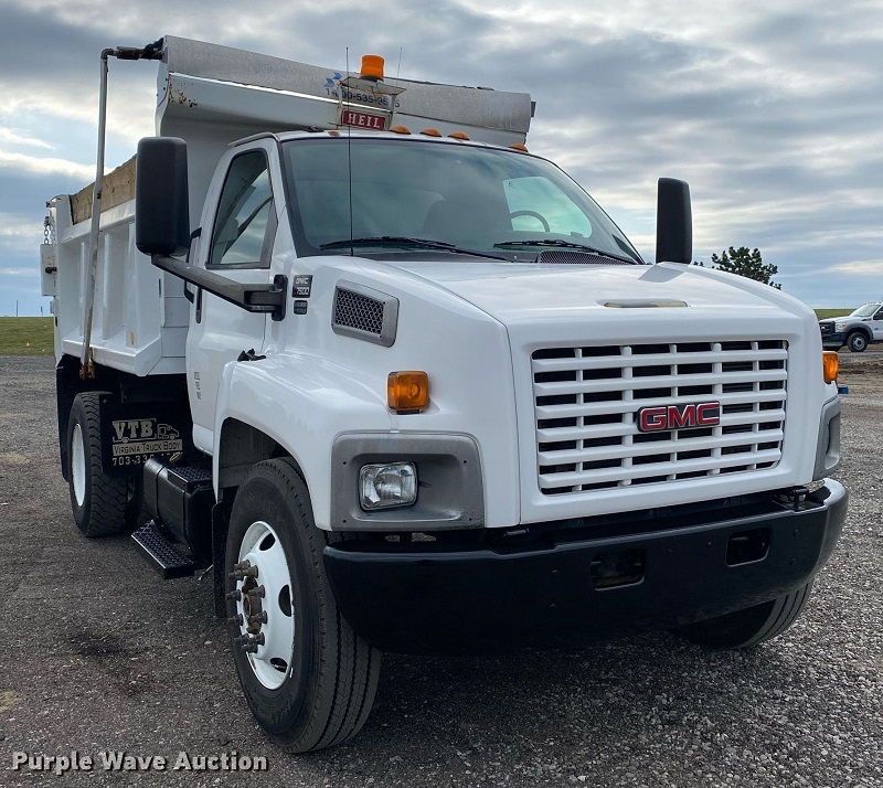 2005 GMC Dump Truck