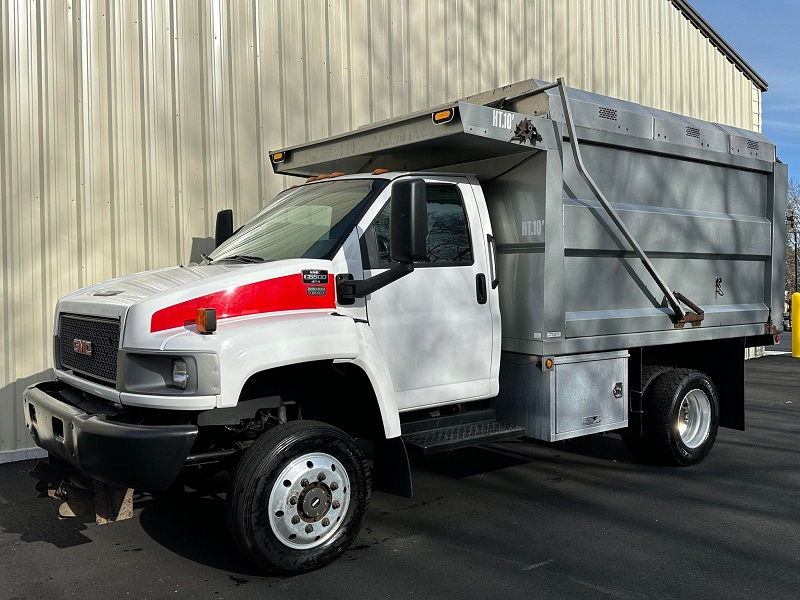 2005 GMC Dump Truck