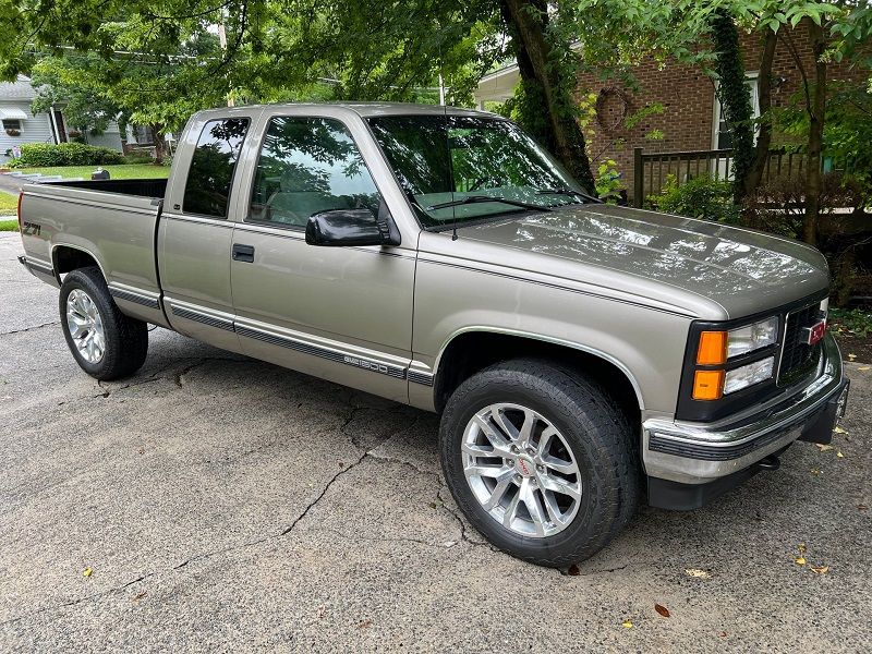 1999 GMC Denali Truck