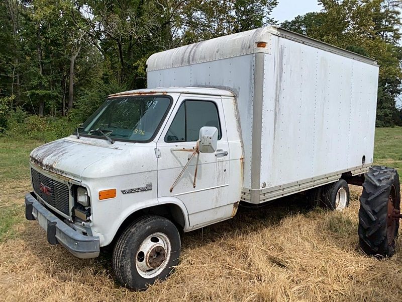 1993 GMC Box Truck